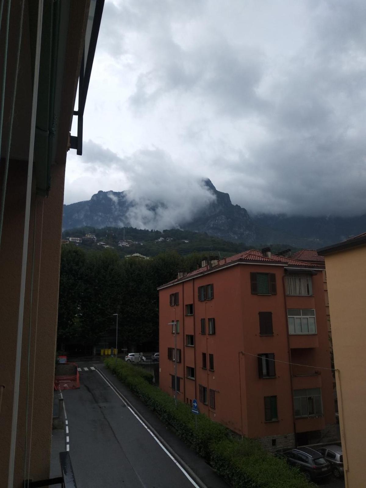Appartamento Di Olga Lecco Exterior foto